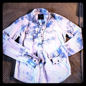 American eagle whitwash style button down